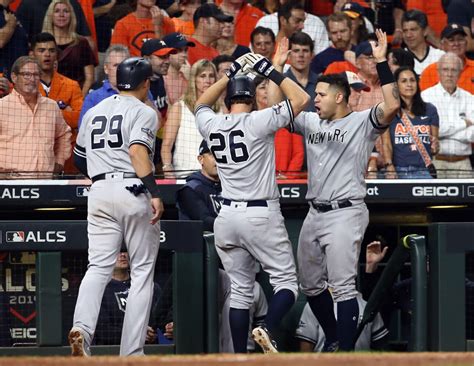 Top 10 moments from the Yankees.